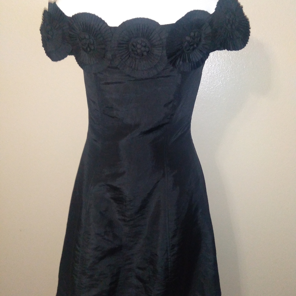 Basix 11 dress Black in color Size 6